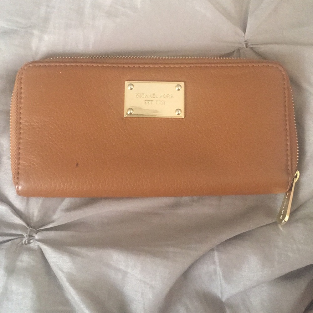 Michael Kors wallet